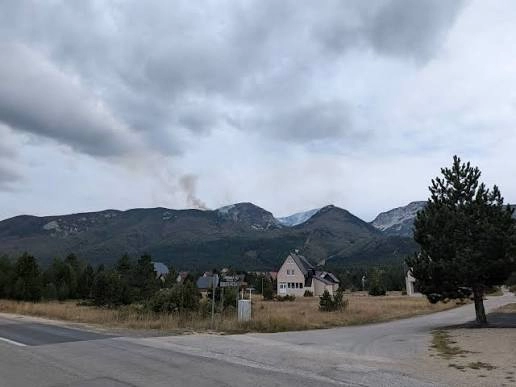 Hrvatski kanaderi i danas iznad Blidinja: Vodu uzimaju iz Ramskog jezera